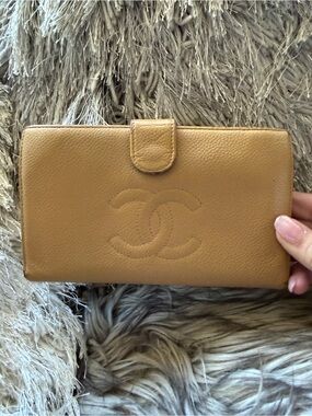 CHANEL Camel Caviar Leather Wallet with Embossed CC
